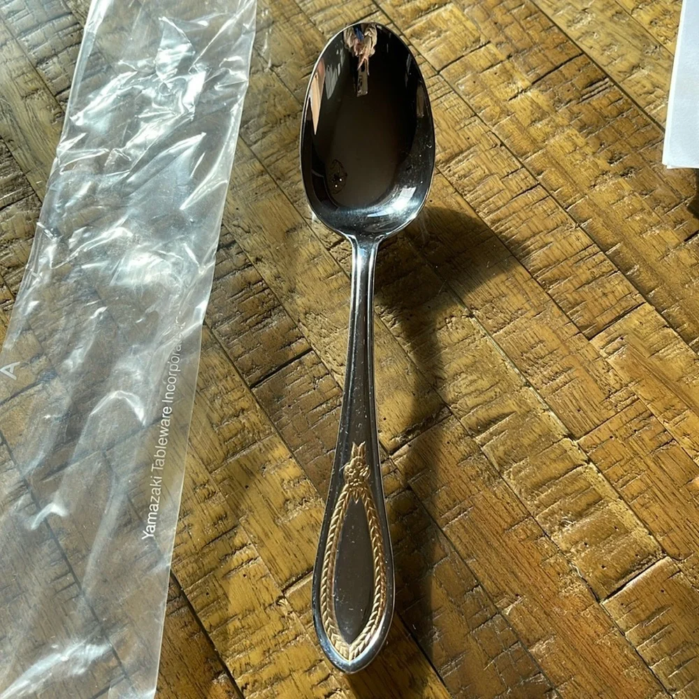 2 New Yamazaki Mayfair Gold Accent Tablespoon Serving Spoons
